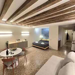 Apartment Cozy With Canal View