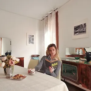  Apartment Venetian Mood Bianco